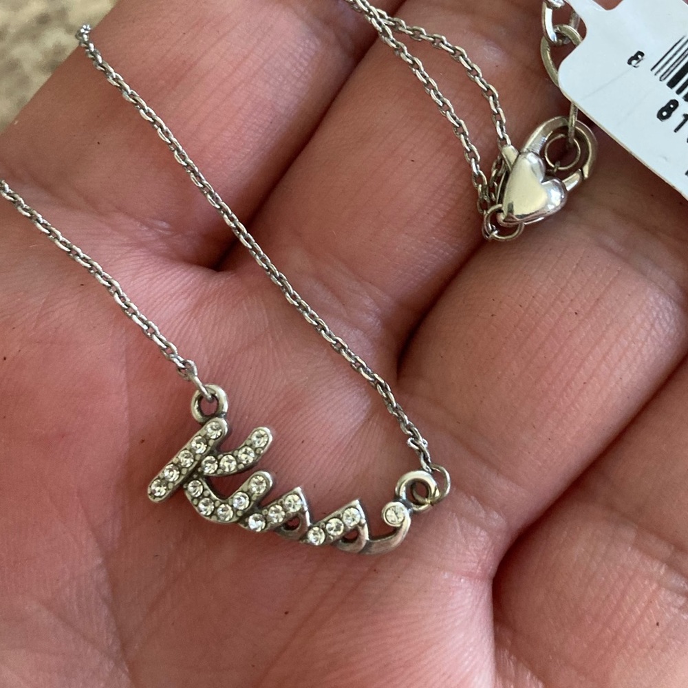 NWT - Brighton kiss necklace